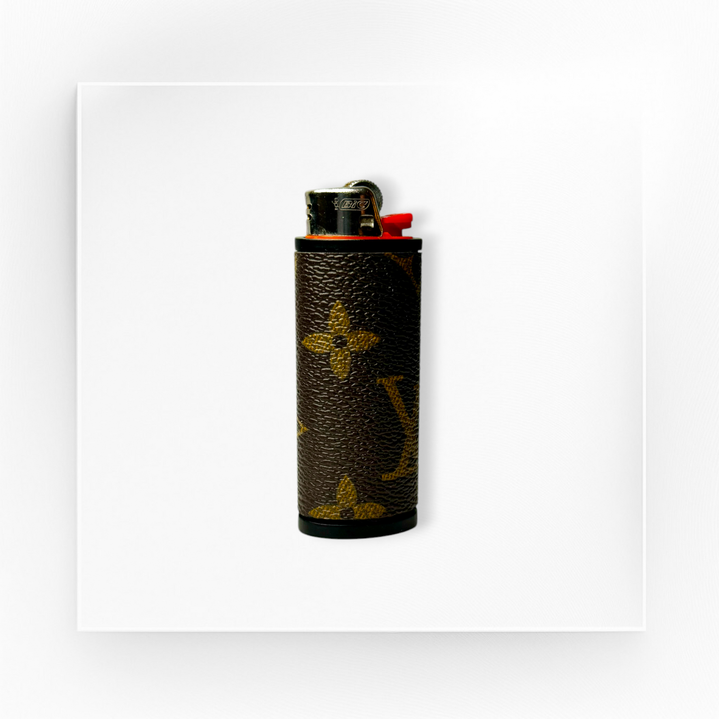 lv mono lighter case (lg)